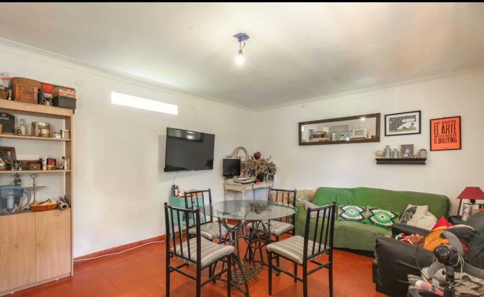 CASA DE 3 AMBIENTES + DEPARTAMENTO DE 2 AMBIENTES