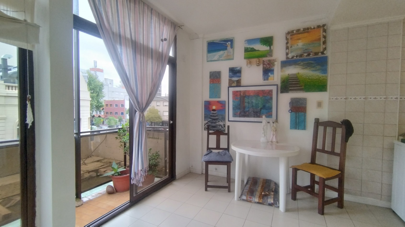 DEPARTAMENTO 3 AMBIENTES CON BALCON Y PATIO FRENTE AL ALDREY