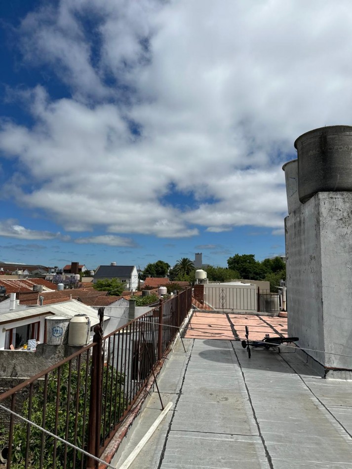 PH 3 AMBIENTES PRIMER PISO CON TERRAZA
