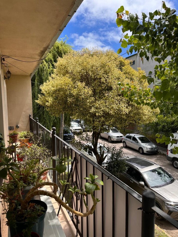 PH 3 AMBIENTES PRIMER PISO CON TERRAZA