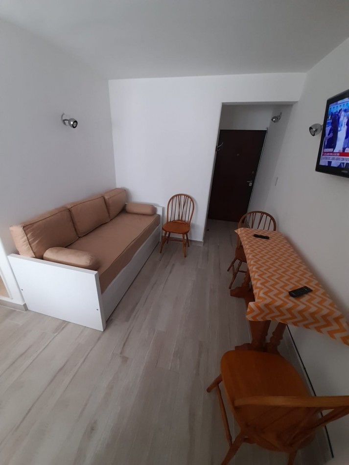 DEPARTAMENTO UN AMBIENTE PISO 18