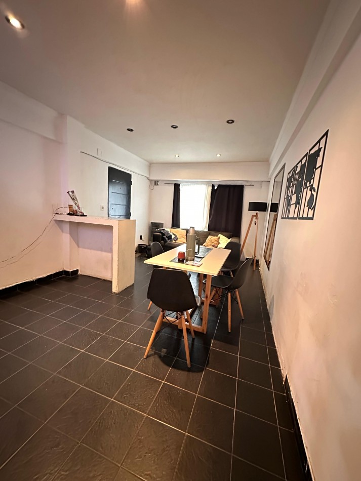 Departamento tipo PH en planta baja con cochera