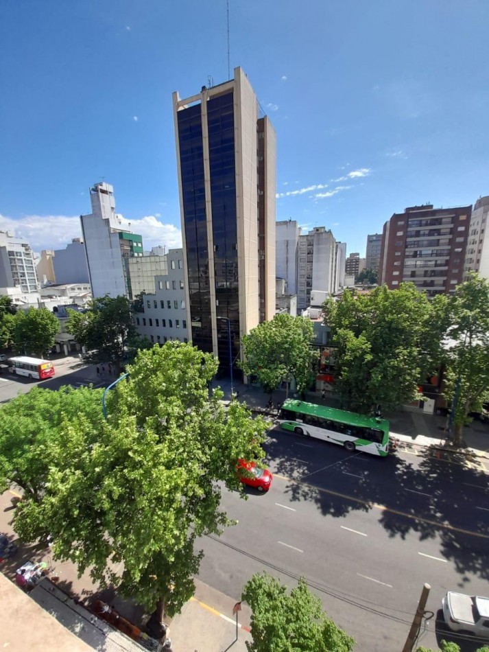 ALQUILER PERMANENTE DE DOS AMBIENTES