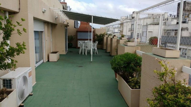 DEPARTAMENTO A LA VENTA TIPO PENTHOUSE 4 AMBIENTES