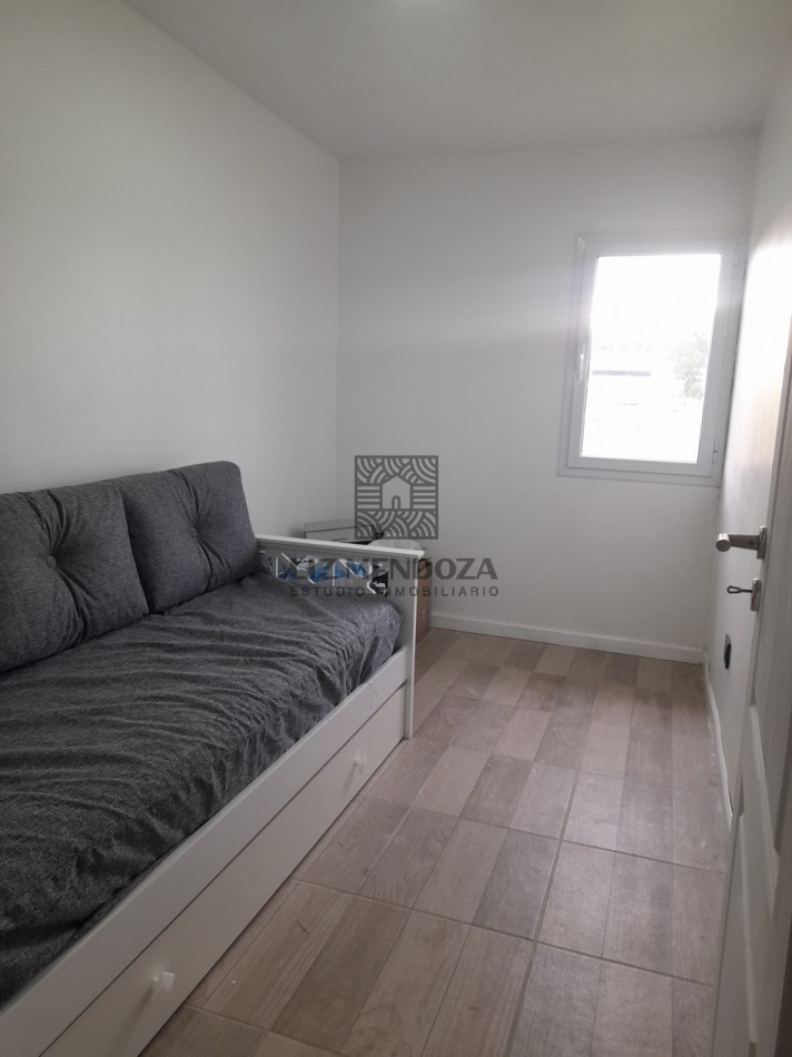 HERMOSA CASA A LA VENTA BARRIO LOS LOBOS