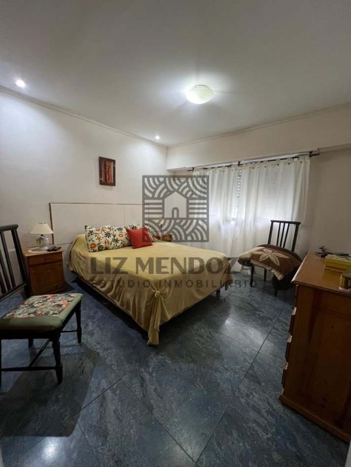 VENTA DE CASA 3 AMBIENTE CON DEPARTAMENTOS