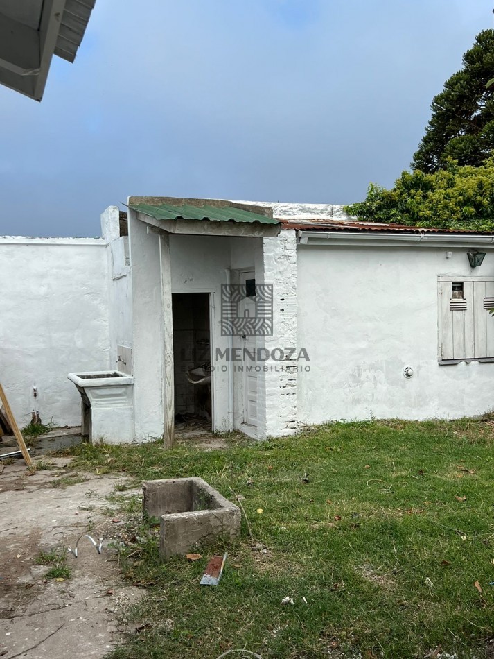 HERMOSO CHALET CUATRO AMBIENTES A LA VENTA ESCUCHA OFERTA