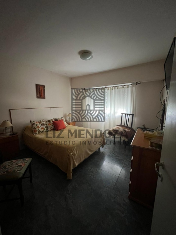 VENTA DE CASA 3 AMBIENTE CON DEPARTAMENTOS